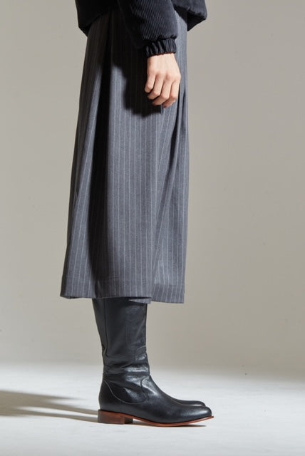 look bota cano longo preta clssica