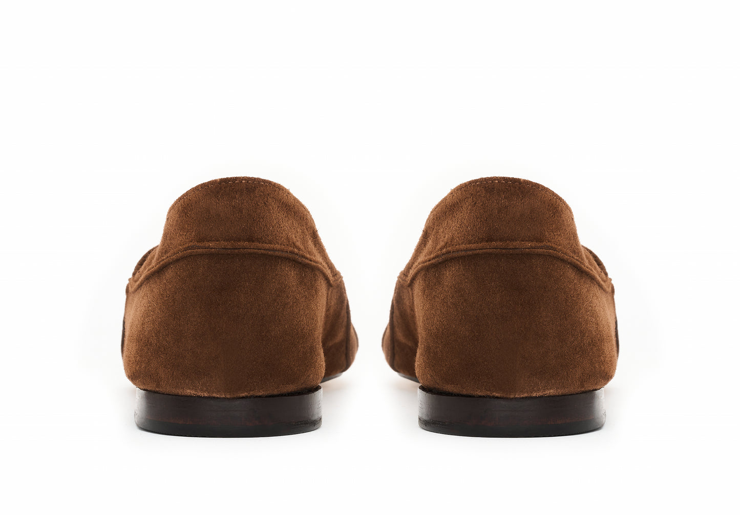 mocassim artesanal de couro marrom