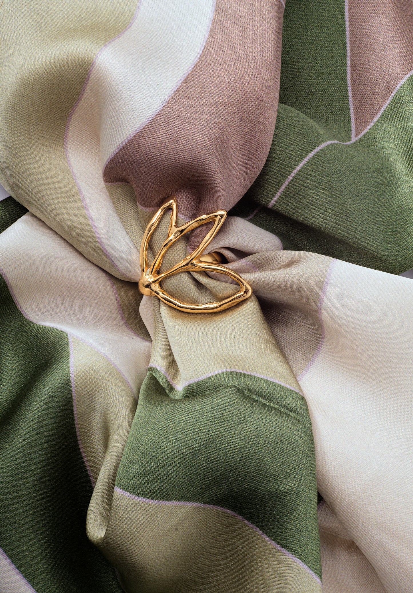 Pingente Leizu Dourado